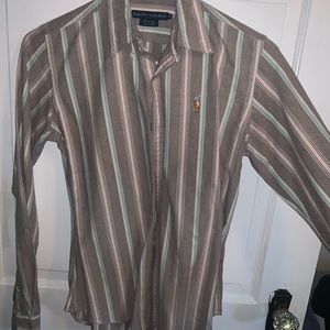 Set of 4 Women’s Button Up Shirts